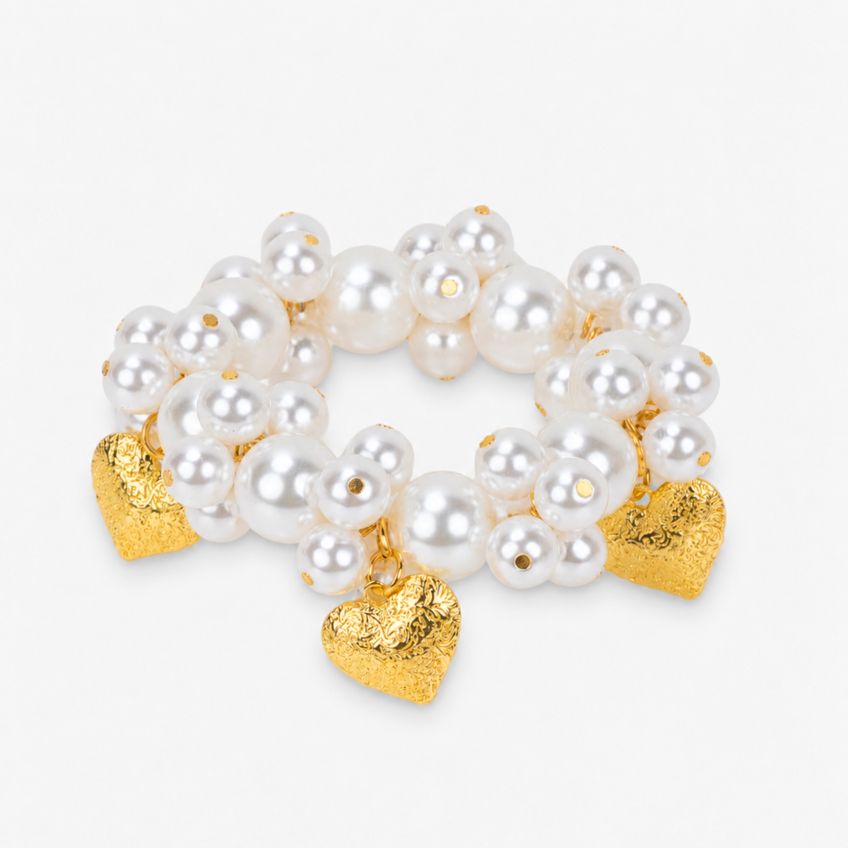 Amora Pearl Heart Stretch Bracelet – Ivory/Gold with glossy pearls and gold heart charms.