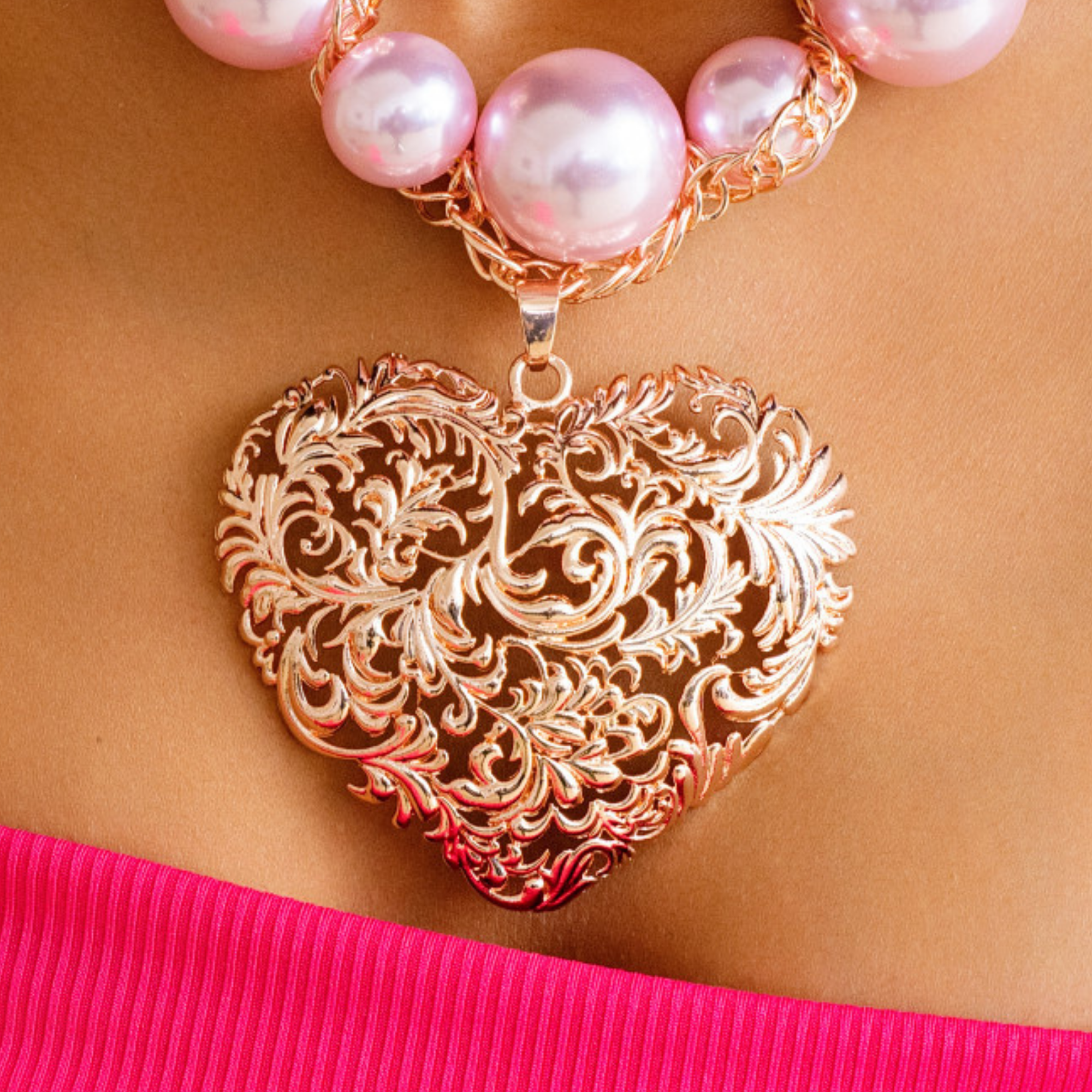 pink pearl necklace, rose gold heart necklace, chunky pearl statement necklace, heart pendant pearl necklace, amora necklace sassy jones, blush pearl jewelry, romantic statement necklace, rose gold statement jewelry, feminine statement necklace, valentine jewelry gift