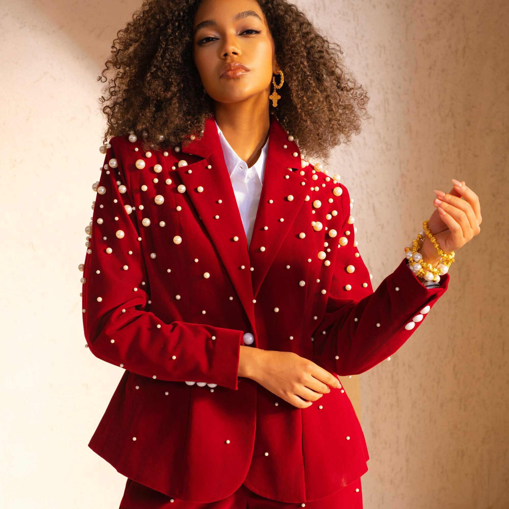 women luxury blazer, velvet blazer, pearl blazer, statement blazer, designer blazer women, tailored blazer, red evening blazer, fashion forward blazer, embellished blazer, premium blazer