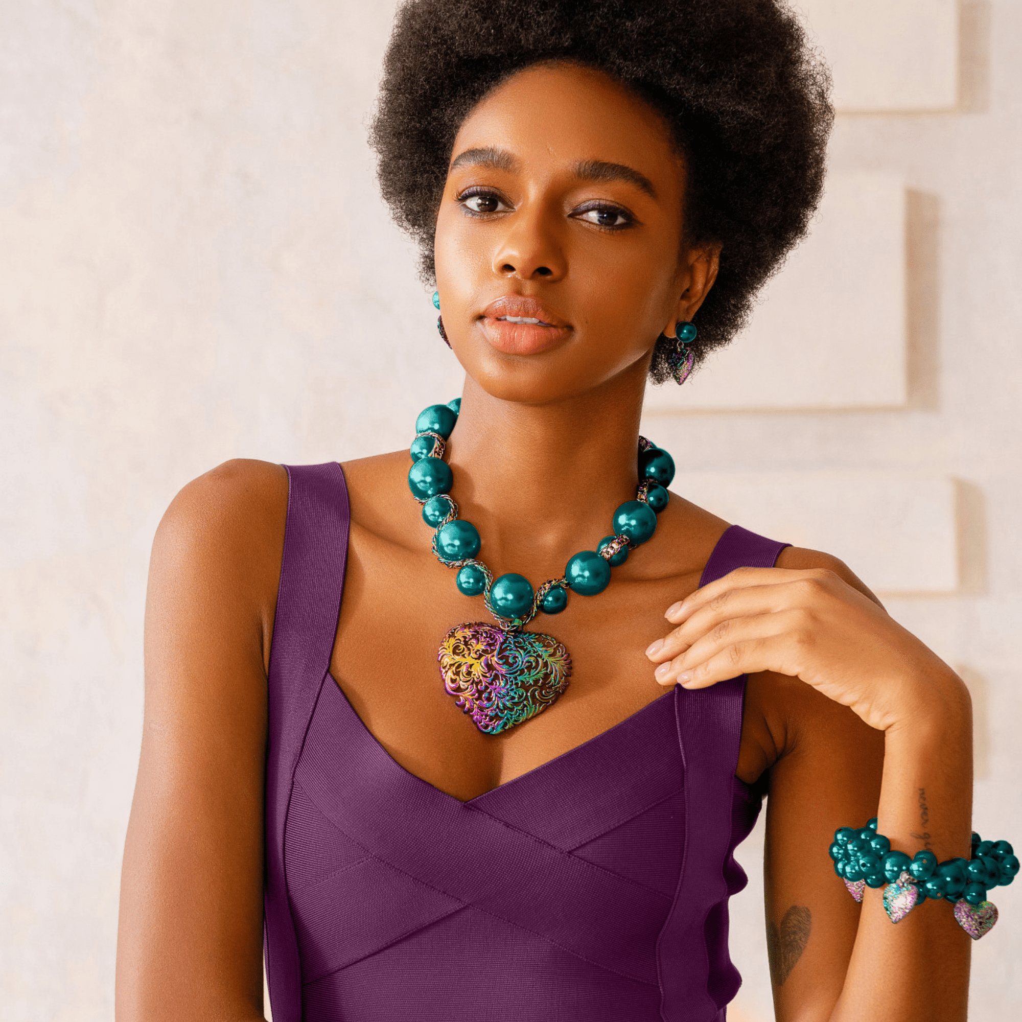 Amora Chunky Pearl Heart Chain - Rainbow Teal,Necklaces, Sassy Jones,