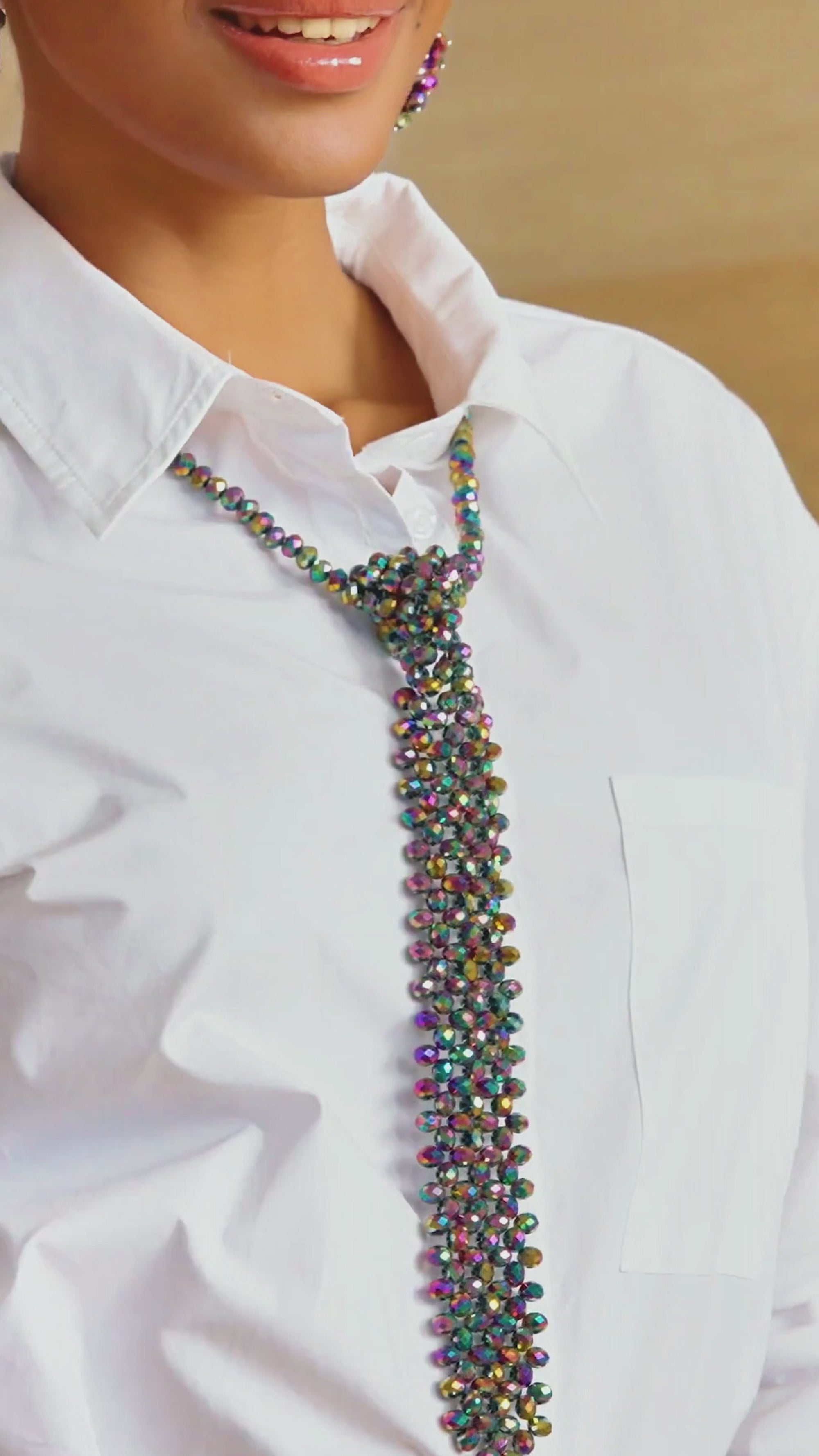 women’s fashion necktie, women’s necktie necklace, statement necktie for women, fashion necktie jewelry, women’s statement necklace tie, modern women’s necktie, women’s luxury necktie, necktie style necklace women, bold women’s accessories, designer-inspired necktie women