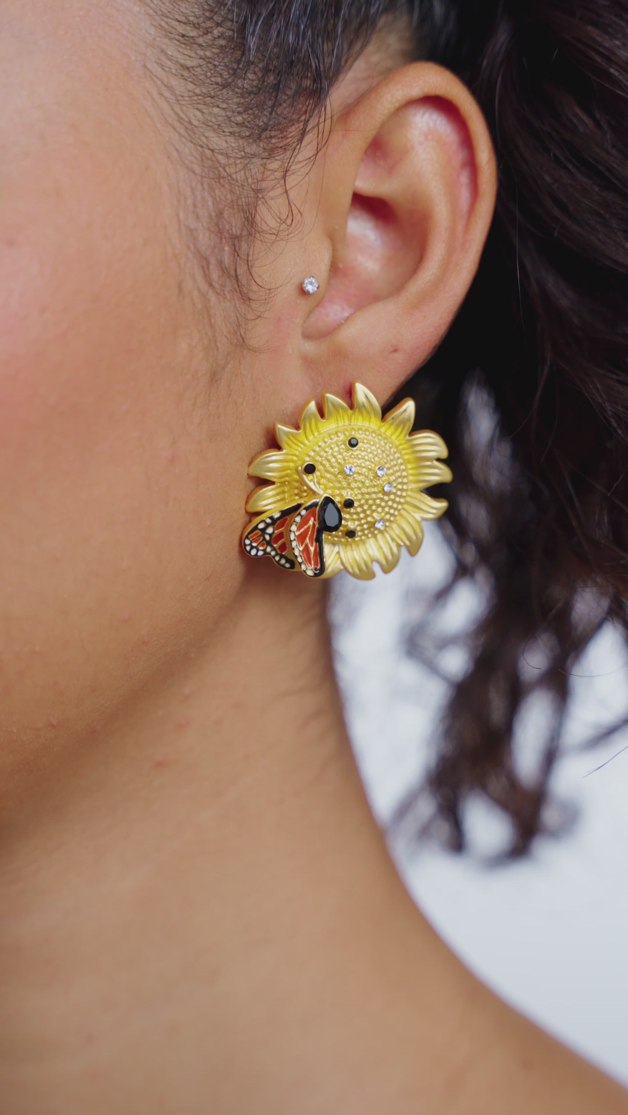 Lola Sunflower Studs Sunflower Stud Earrings Flower Stud Earrings Sunflower Jewelry Trendy Stud Earrings Floral Earrings Cute Sunflower Earrings Lola Earrings Collection Handmade Sunflower Studs Unique Flower Jewelry Sunflower Fashion Accessories Elegant Stud Earrings Sunflower Jewelry for Women Delicate Flower Earrings Stylish Sunflower Studs