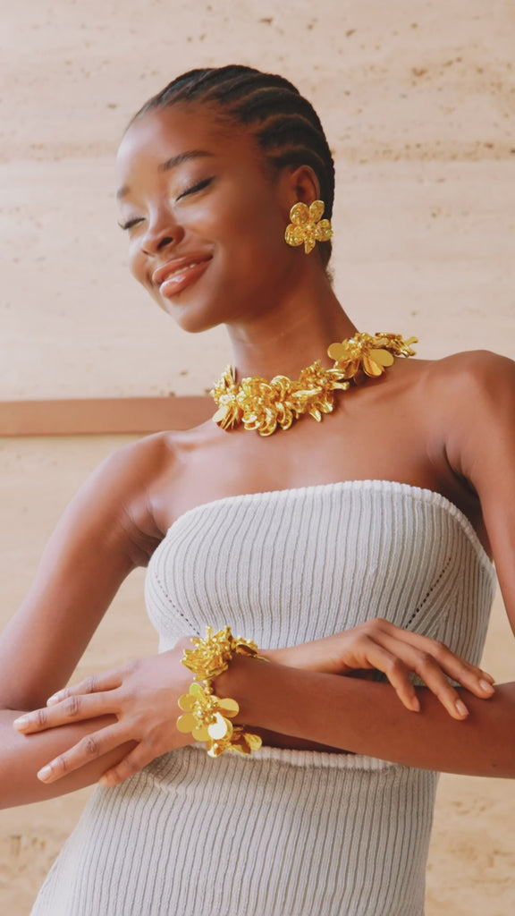 gold jewelry, 18k gold jewelry, real gold jewelry, gold jewelry for women, gold statement jewelry, designer gold jewelry, gold fashion jewelry, luxury gold jewelry, handmade gold jewelry, gold plated jewelry