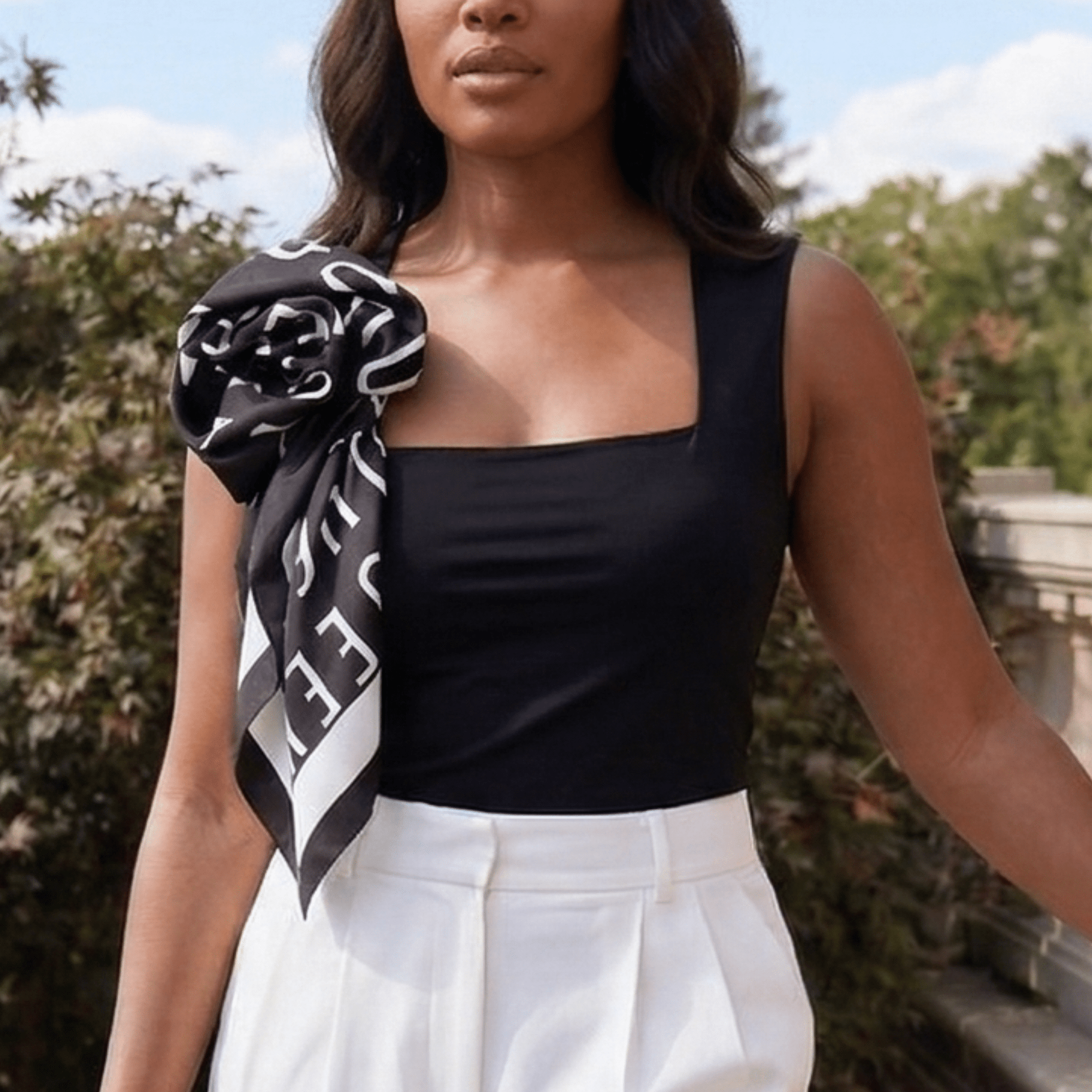 Queen Luxe Scarf 33" X 33" - B/W,Scarves, Sassy Jones,