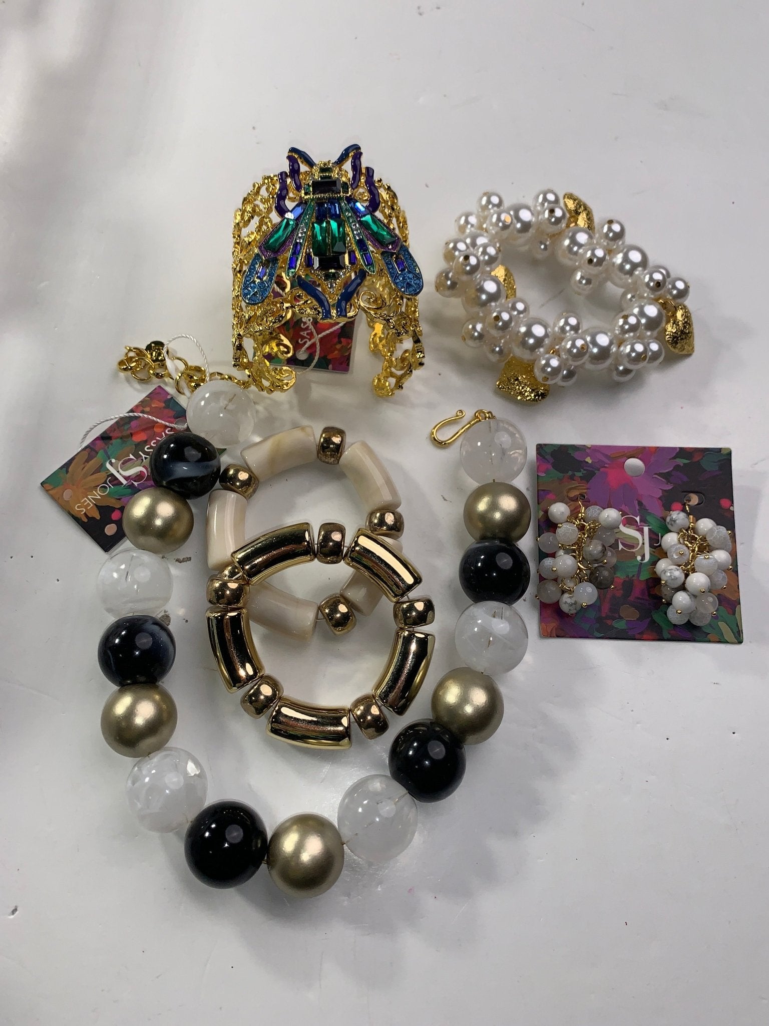 Spring Into May Sample Sale: 7,, Sassy Jones,