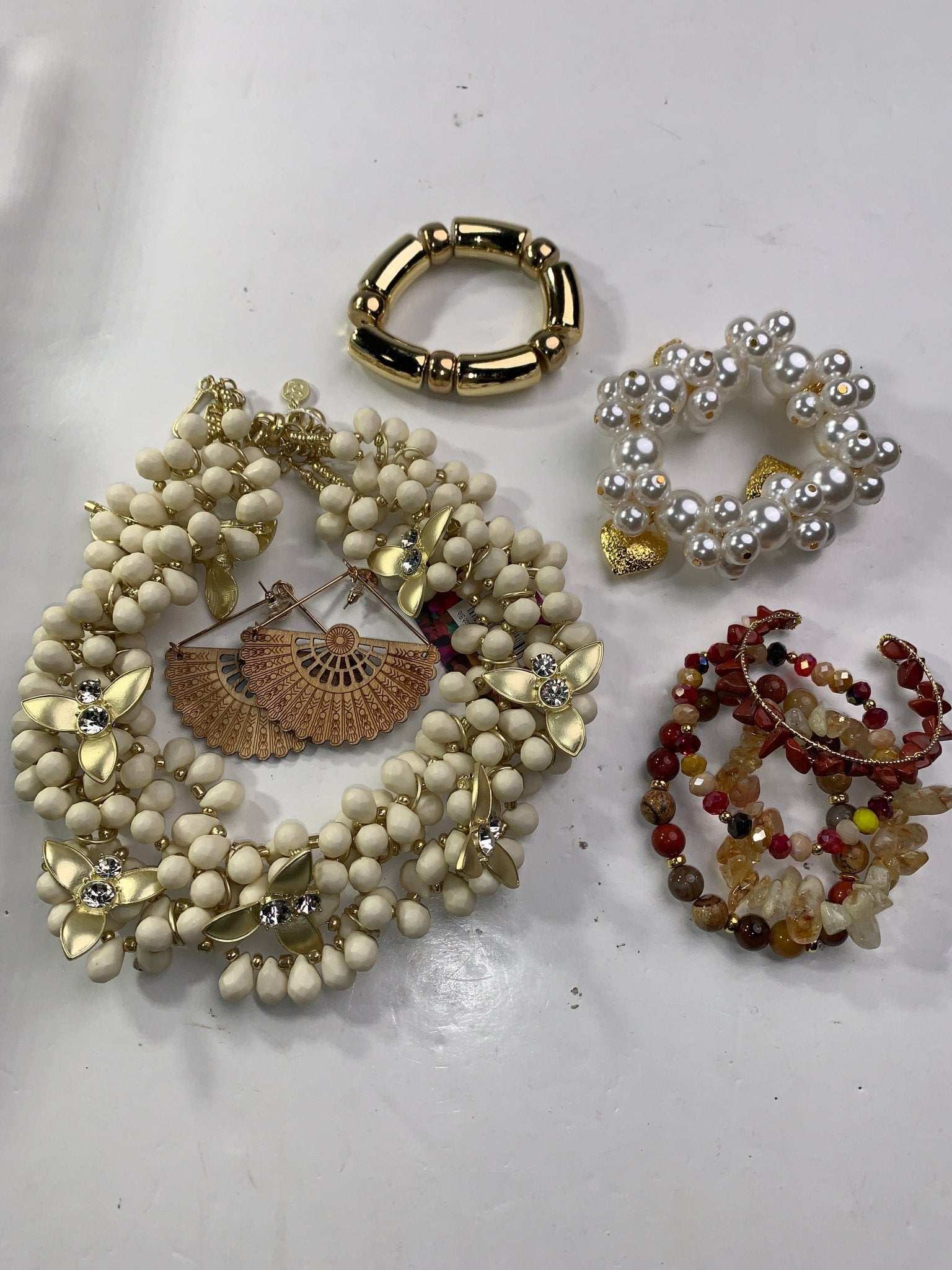 Spring Into May Sample Sale: 8,, Sassy Jones,